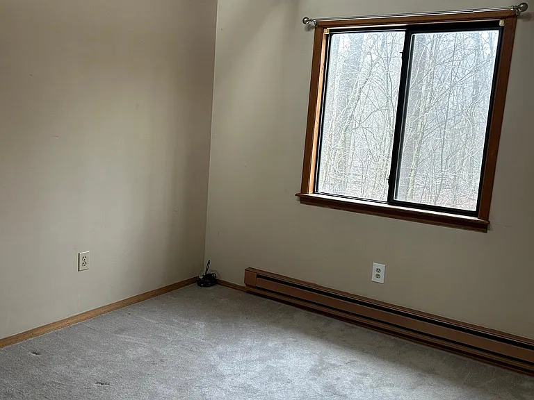 709 Edgewood Rd #1 — Photo 14