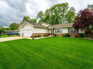 2340 Cedar Creek Cir, Portage, IN 46368