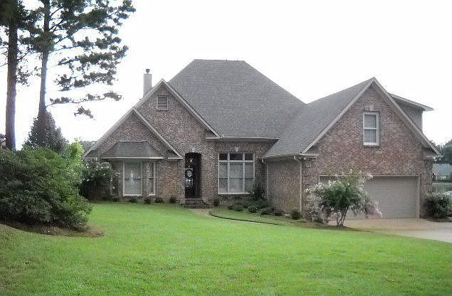 162 Pine Ridge Circle