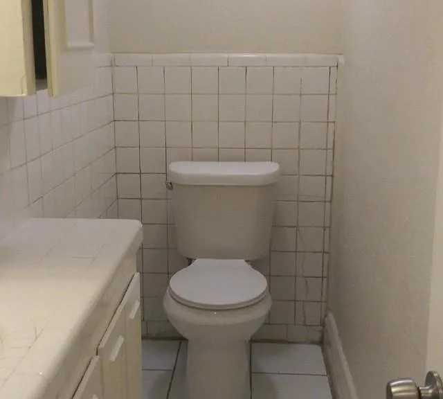 200 S Beaton St #101 — Photo 8
