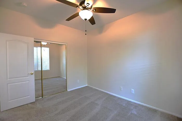 5310 E Harmony Ave — Photo 10