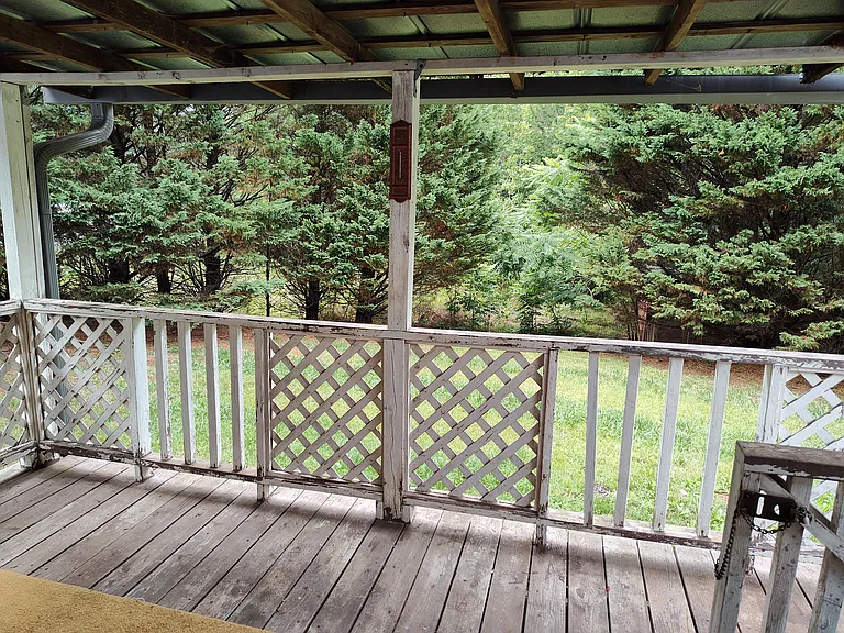 1187 Tilley Rd — Photo 2