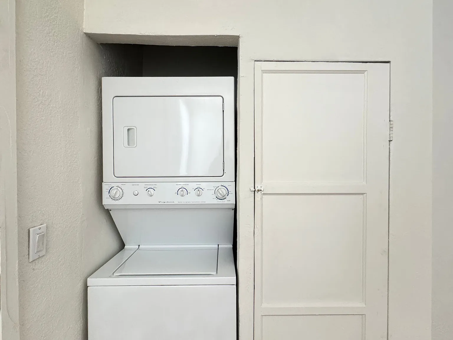 1234 Rolland Curtis Pl — Photo 2
