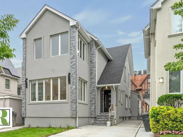 1335 E 21st St, Brooklyn, NY 11210