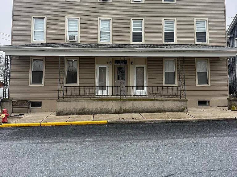 100 S Park St #1S — Photo 1