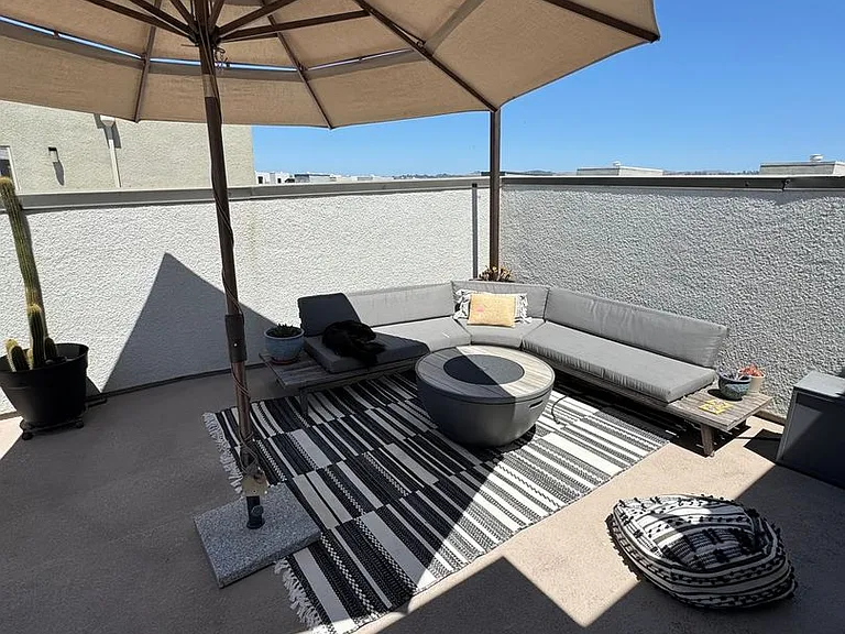 892 Estuary St — Photo 30