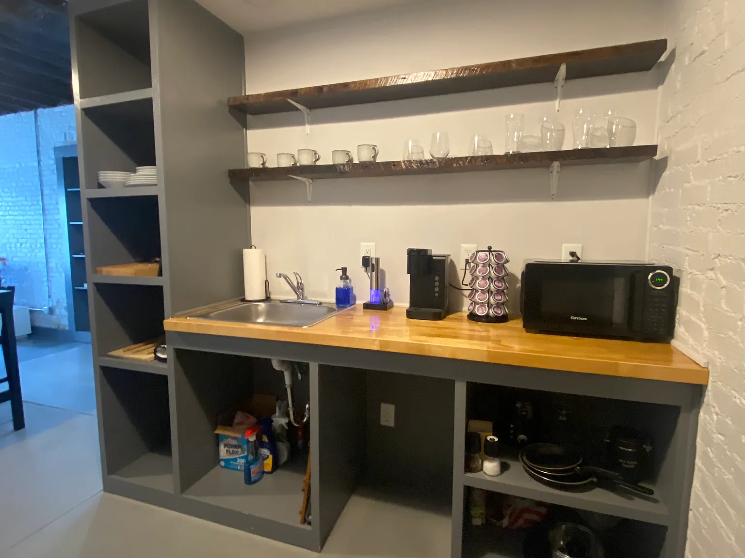 1 bed, 850 sqft, $1,150 — Photo 4