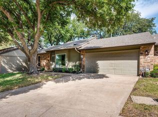 9607 Summerhill Ln, Dallas, TX 75238