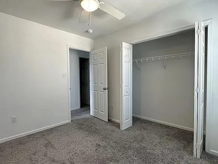 2714 Pleasant Ave — Photo 17