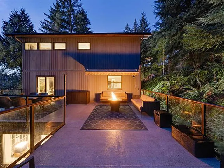 445 Mountain Dr — Photo 32