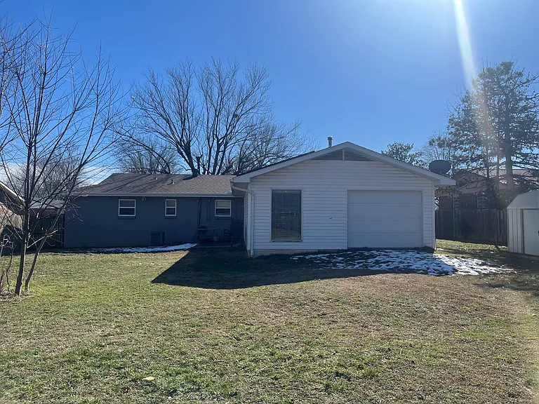 3006 Scott Ln — Photo 46