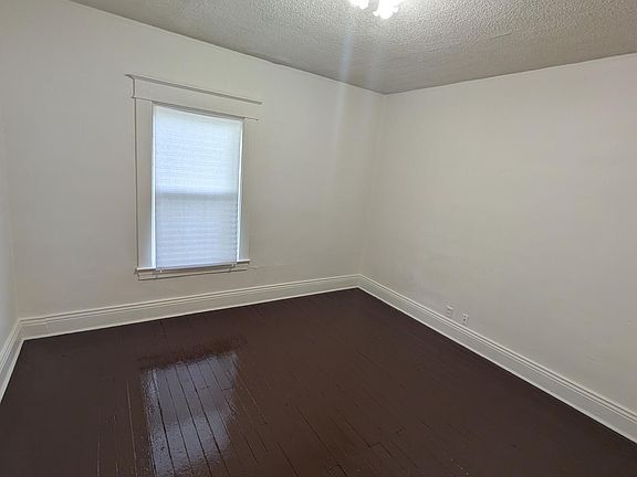 4th image of 3118 Dumesnil St