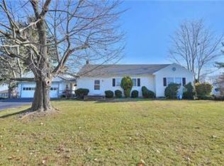 338 N Nulton Ave, Palmer, PA 18045