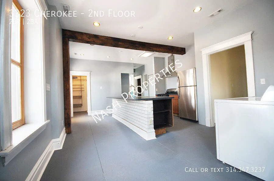 $1,425 - 1 mo free rent!! HUGE 2 Bed / 2 Bath apt in Benton Park West — Photo 1