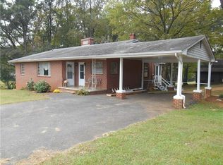 656 Turkey Ford Rd, Dobson, NC 27017