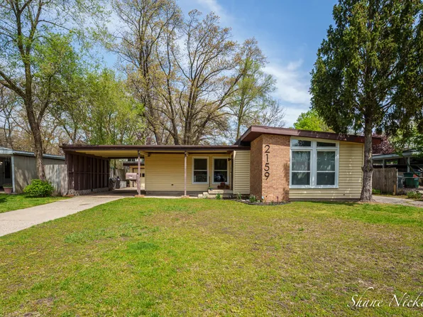 2159 Floyd St SW, Wyoming, MI 49519