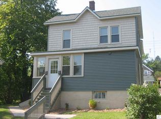 817 W 4th St, Duluth, MN 55806