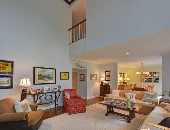 3rd image of 901 River Club Dr