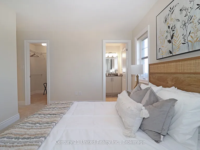228 Rowberry Blvd — Photo 26