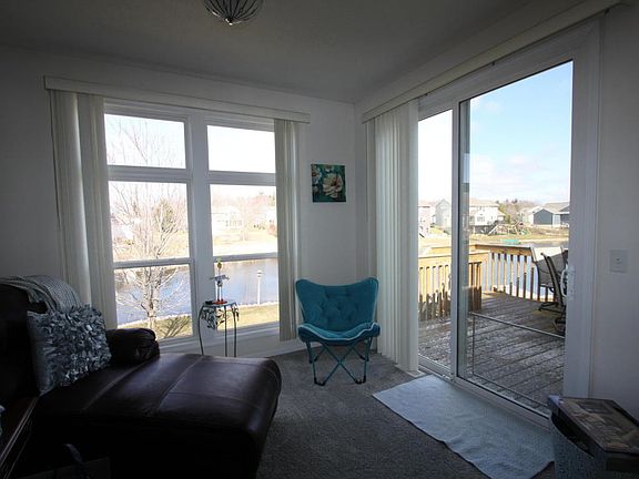3rd image of 60 W Watershore Dr