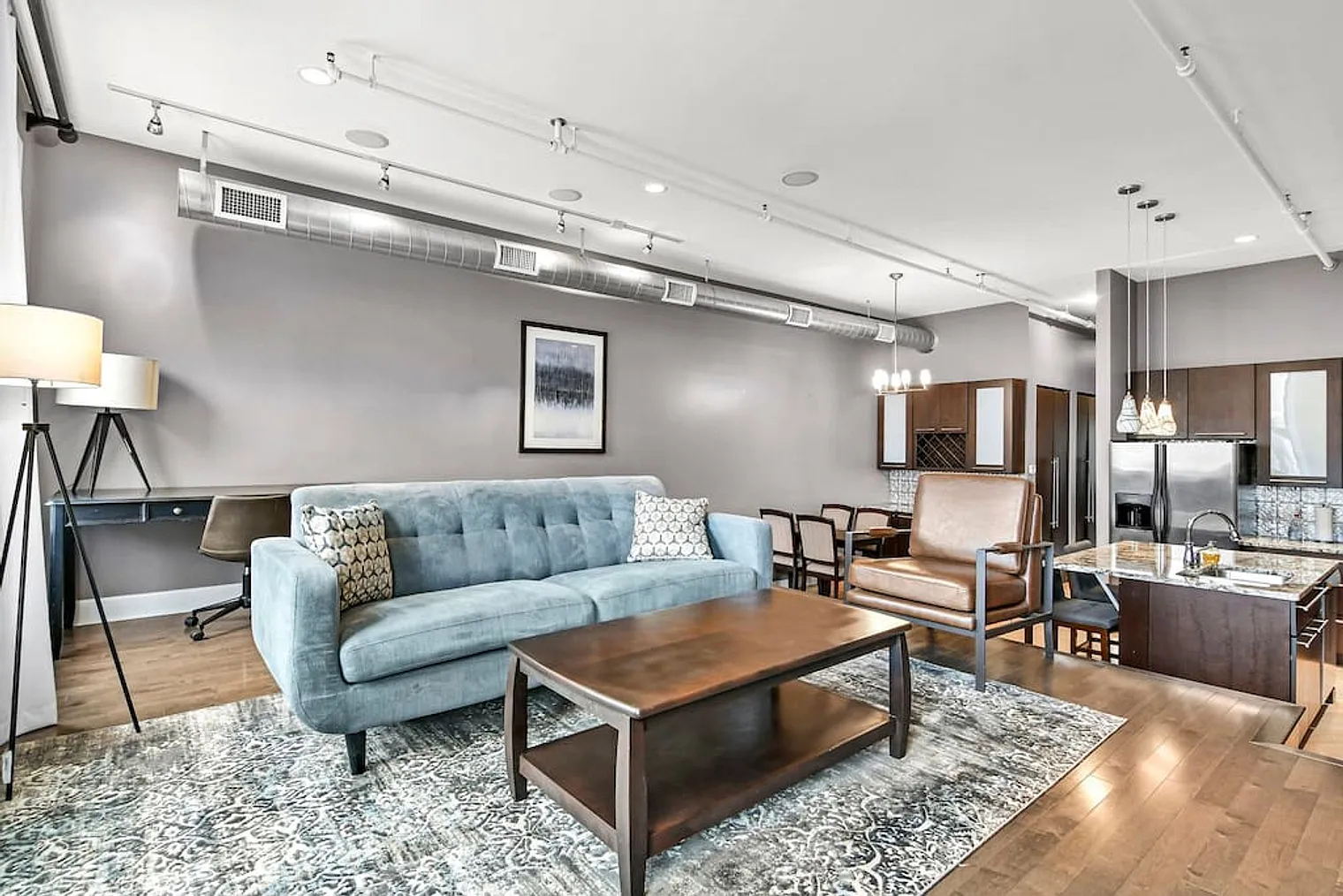 2 bed, 2.0 bath, 1194 sqft, $3,797 — Photo 2