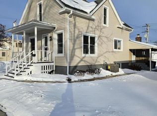 1221 Hayes Ave, Racine, WI 53405