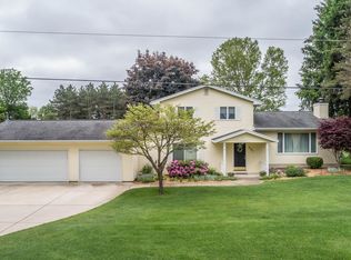 5401 Harper Rd, Holt, MI 48842