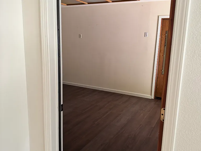 5335 Monterey Rd — Photo 15