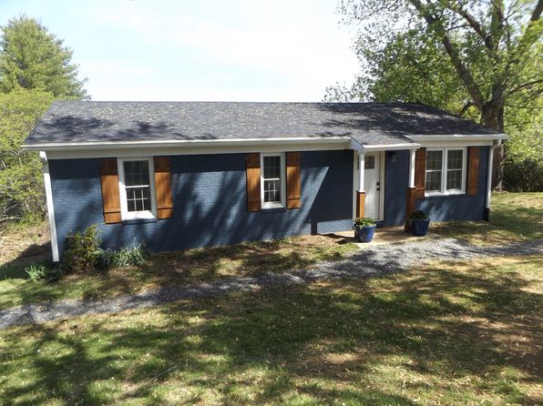 200 Clover St, Galax, VA 24333