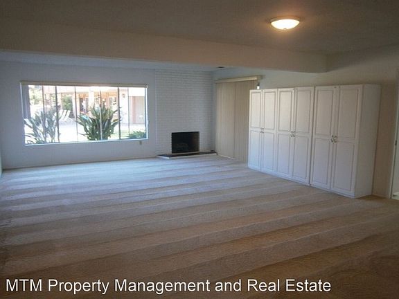 4th image of 6820 Hyde Park Dr Unit B