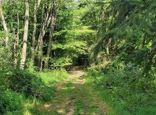 Fairview Rd, Chester, WV 26034