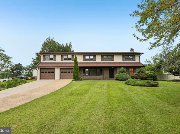 112 Speicher Dr, Annapolis, MD 21401