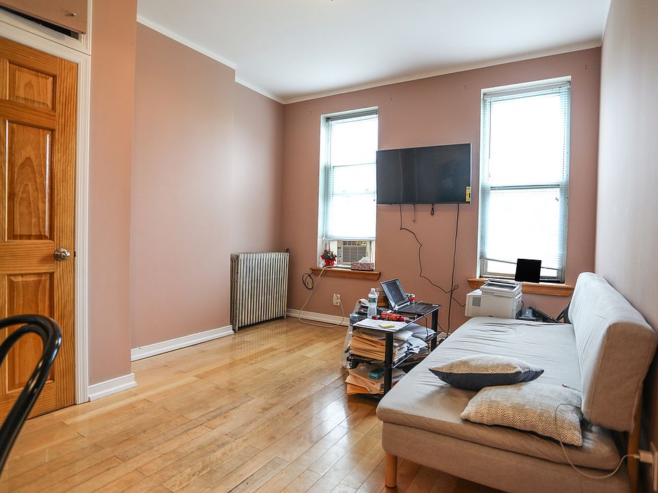 2nd image of 59-17 Madison St #2