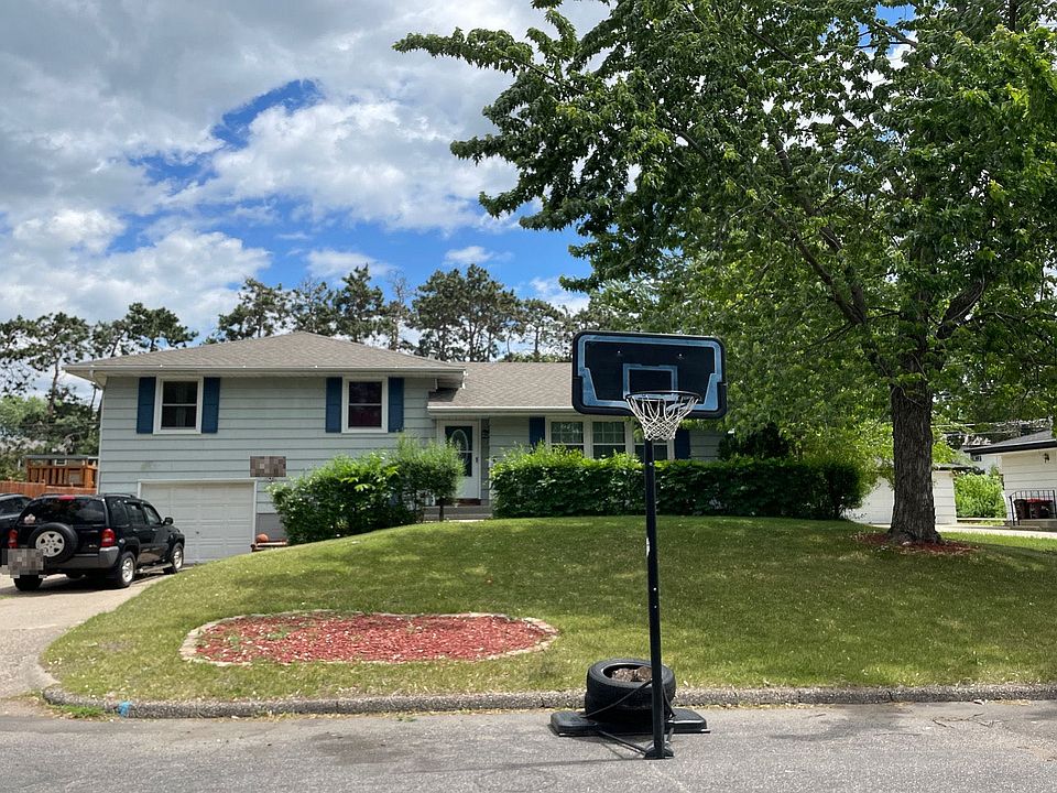 1st image of 1648 Dixon Dr