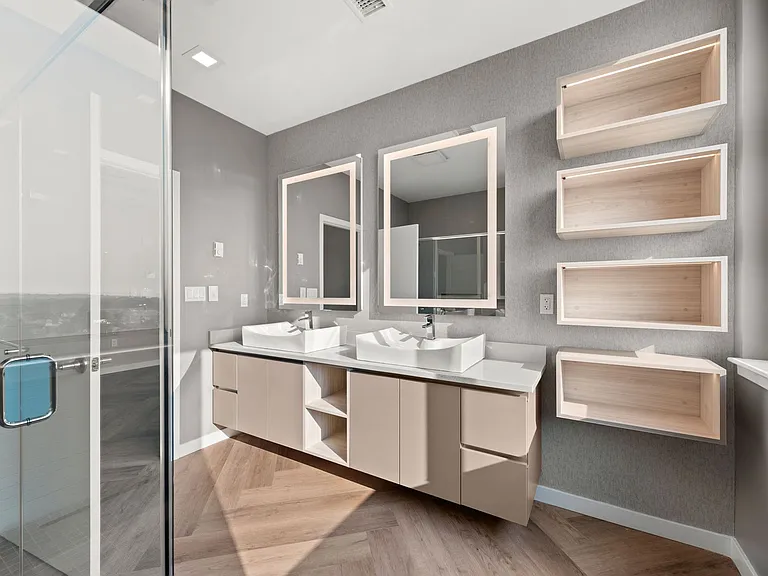 880 Pacific St — Photo 33
