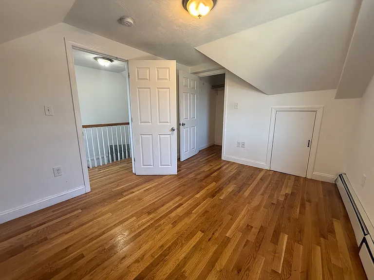 69 Beacon St #3 — Photo 8