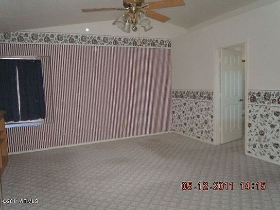 3rd image of 926 N Saint Elena St