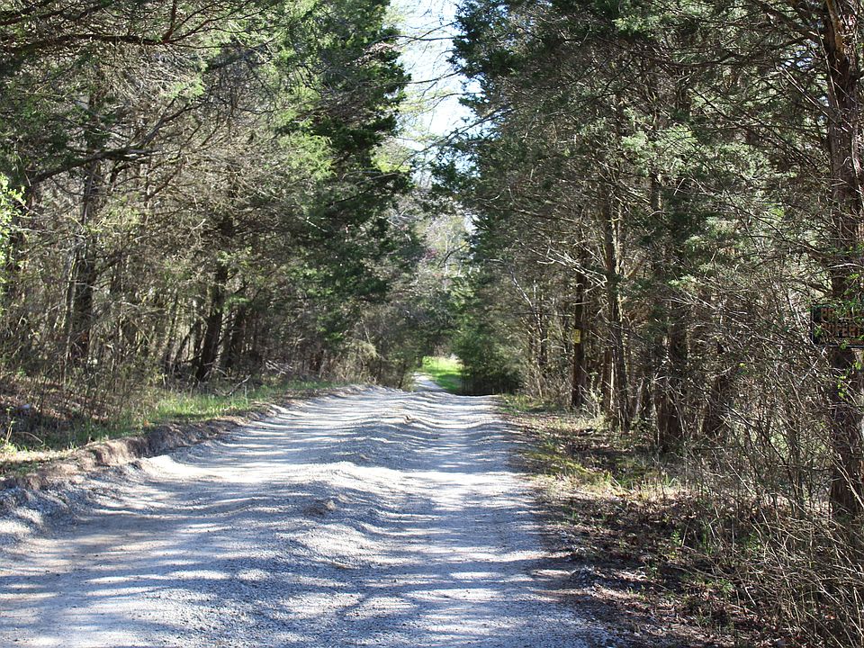 1st image of 293 Rodgers Lane Off