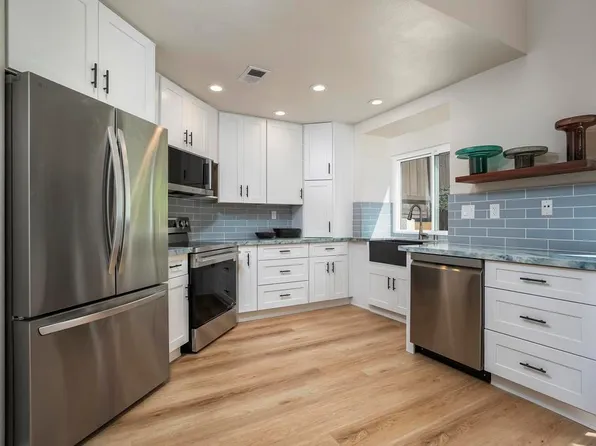 10717 Matinal Cir, San Diego, CA 92127