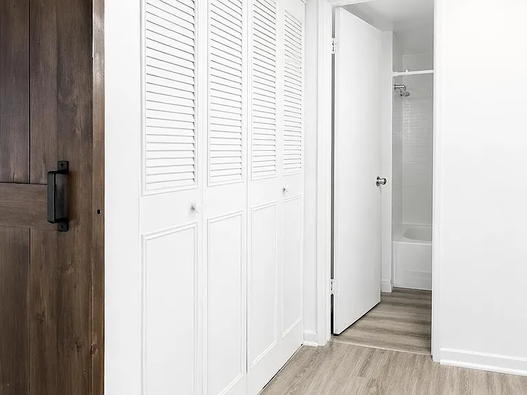 9682 Fontainebleau Blvd #603 — Photo 7