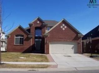 49270 Heyward, Utica, MI