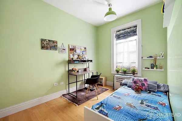 Sold by Halstead Real Estate | media 10