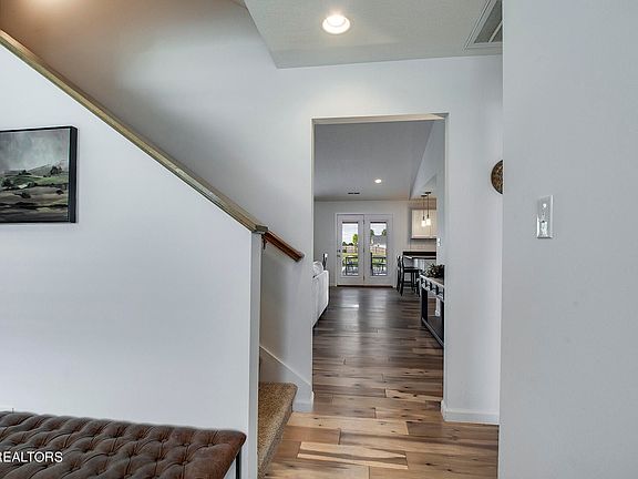 4th image of 3303 Katlyn Grace Ln