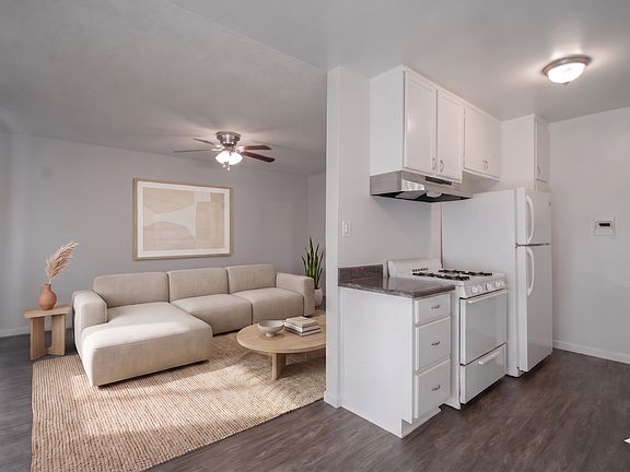 3rd image of 1848 Purdue Ave APT 2