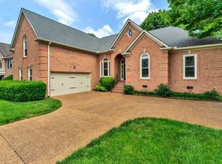 420 Crofton Park Ln, Franklin, TN 37069