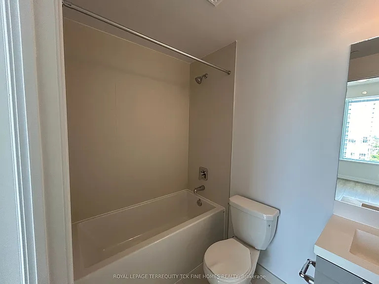 50 Dunfield Ave #3414 — Photo 10