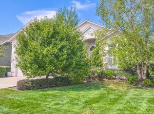 15610 Marty Ln, Overland Park, KS 66223