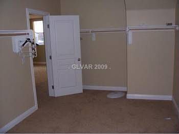 5th image of 1047 Via Di Olivia St