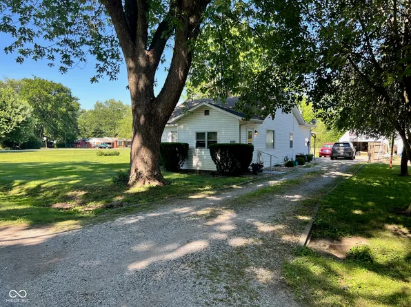 4412 S 10th St, Terre Haute, IN 47802