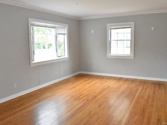 5th image of 194 Lincoln Pl